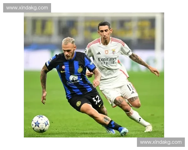 沙尔克与国际米兰展开激烈对决 谁能在这场欧冠大战中笑到最后